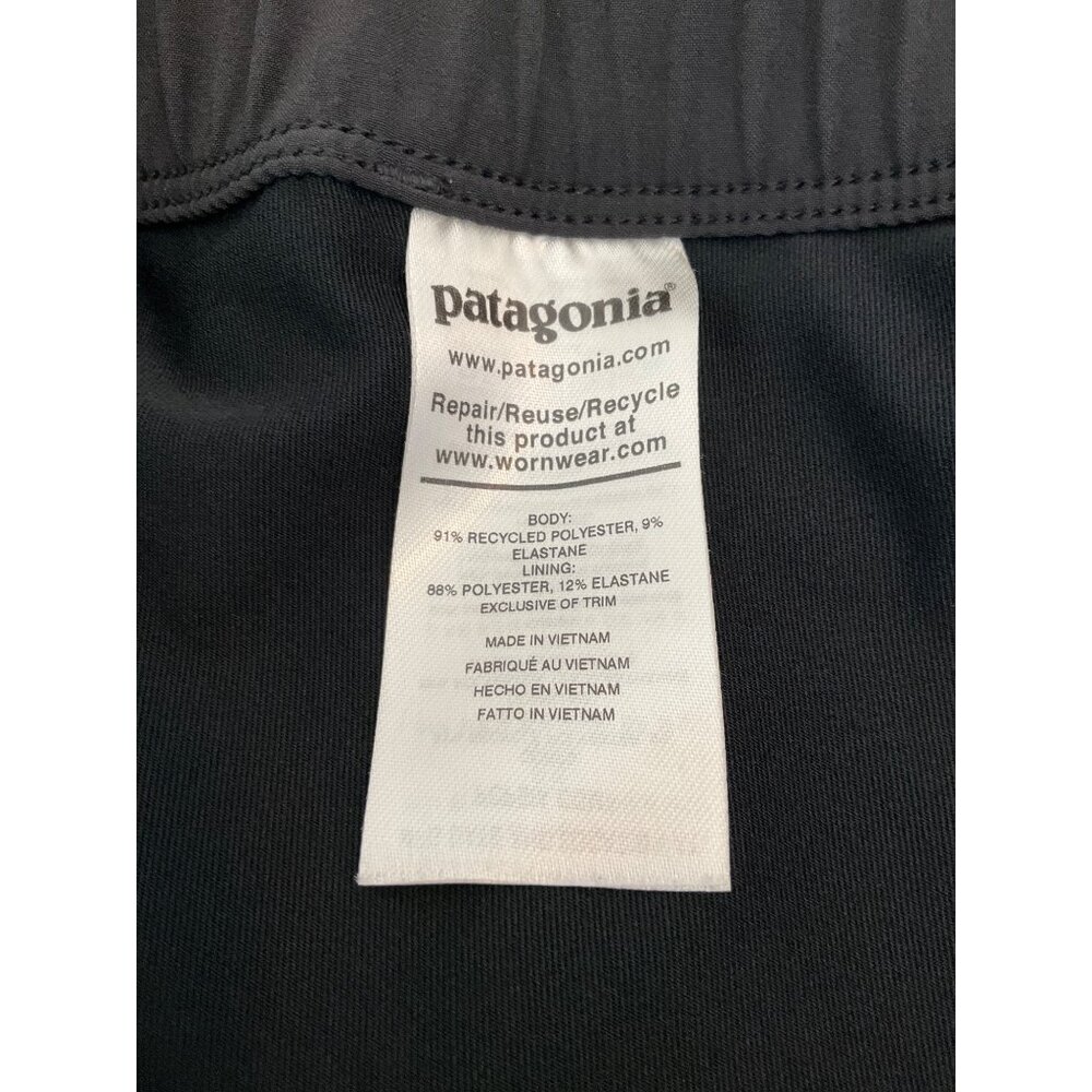 Patagonia sz. Small - Fleetwith Skort Black Activewear Wrap Front - Picture 6 of 8